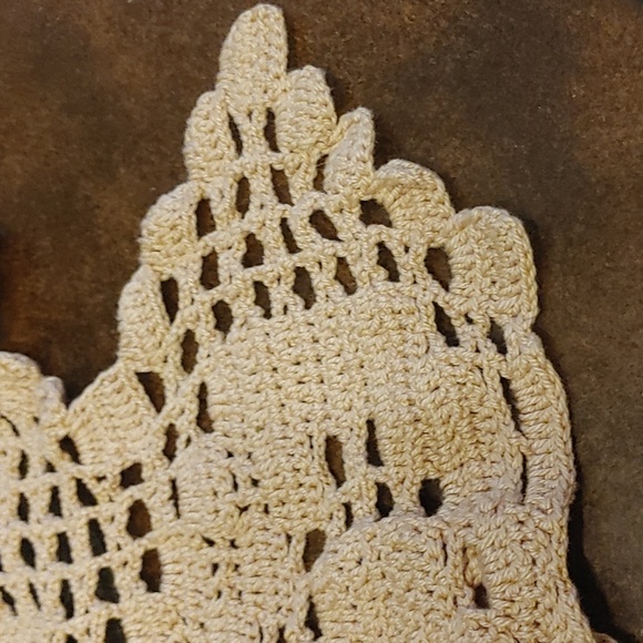 3/$40 Homemade Crochet Console Table Doily - Picture 3 of 4